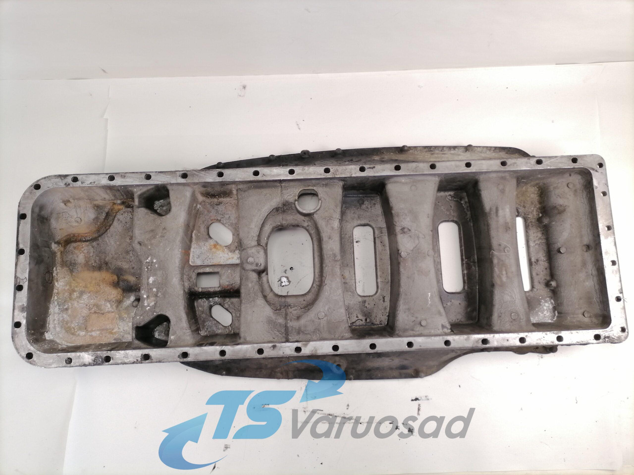 Scania Ladder frame 1762258 - Cárter de óleo de Caminhão: foto 5 Scania Ladder frame 1762258 - Cárter de óleo de Caminhão: foto 5