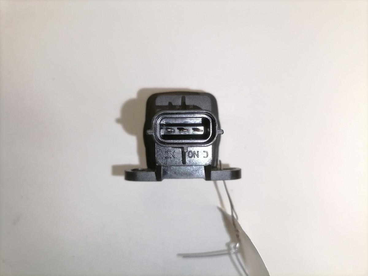 Scania Lüliti 1724583 - Cabine de Caminhão: foto 5 Scania Lüliti 1724583 - Cabine de Caminhão: foto 5