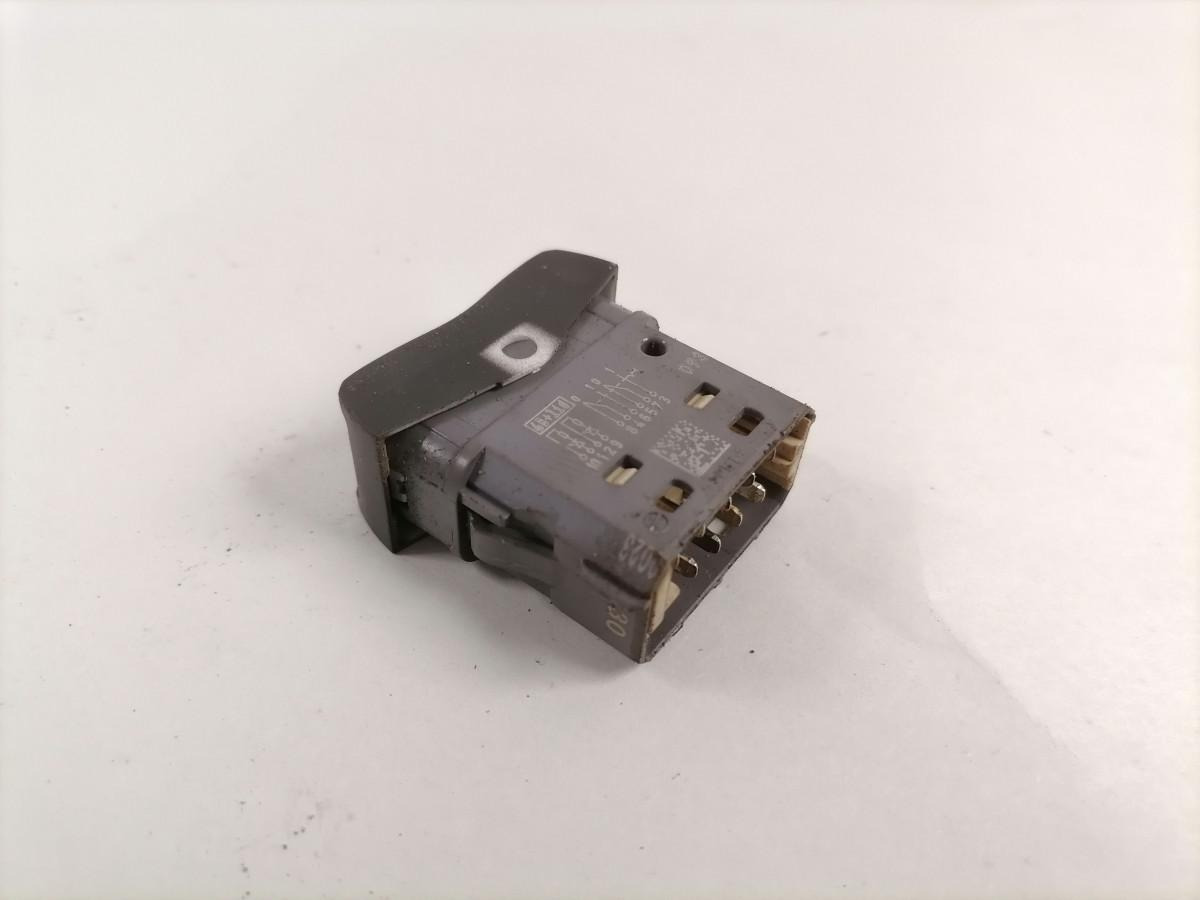 Scania Lüliti 2089584 - Cabine de Caminhão: foto 3 Scania Lüliti 2089584 - Cabine de Caminhão: foto 3