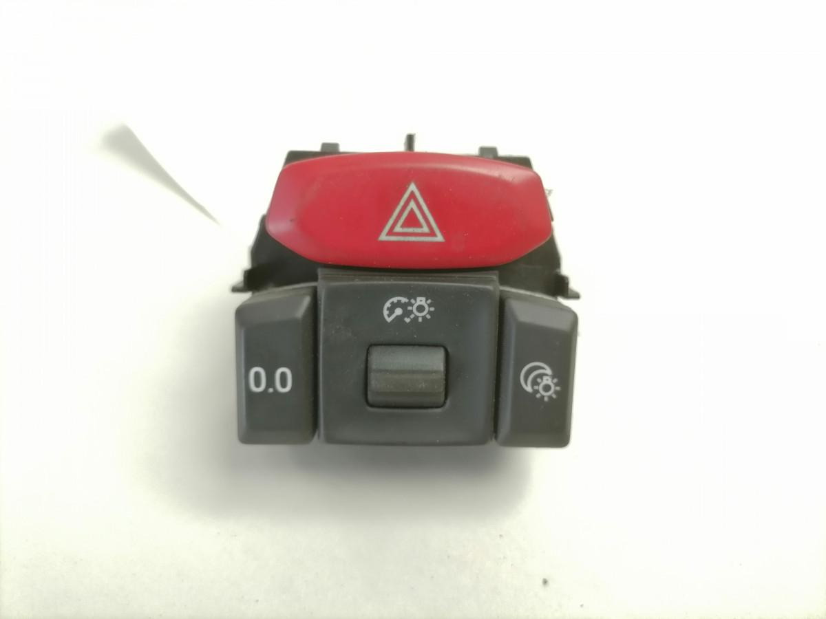 Scania Lüliti 2095860 - Cabine de Caminhão: foto 2 Scania Lüliti 2095860 - Cabine de Caminhão: foto 2