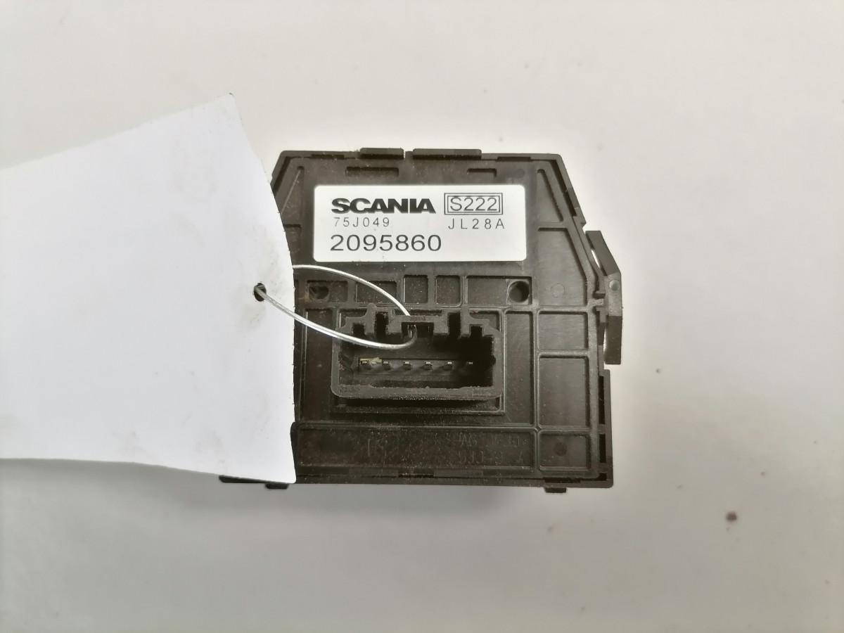 Scania Lüliti 2095860 - Cabine de Caminhão: foto 3 Scania Lüliti 2095860 - Cabine de Caminhão: foto 3