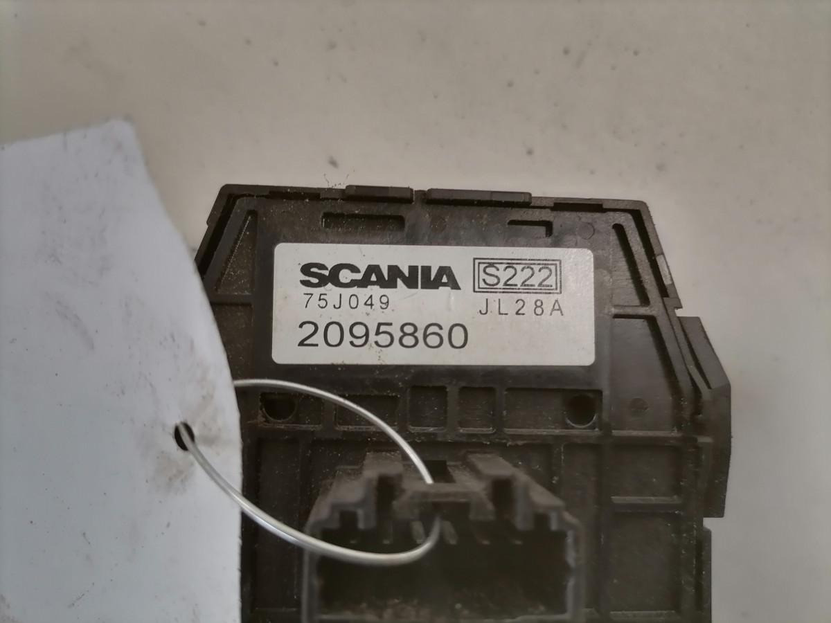 Scania Lüliti 2095860 - Cabine de Caminhão: foto 4 Scania Lüliti 2095860 - Cabine de Caminhão: foto 4