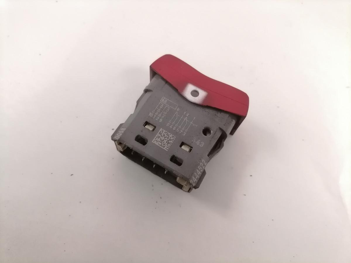 Scania Lüliti 2444522 - Cabine de Caminhão: foto 4 Scania Lüliti 2444522 - Cabine de Caminhão: foto 4