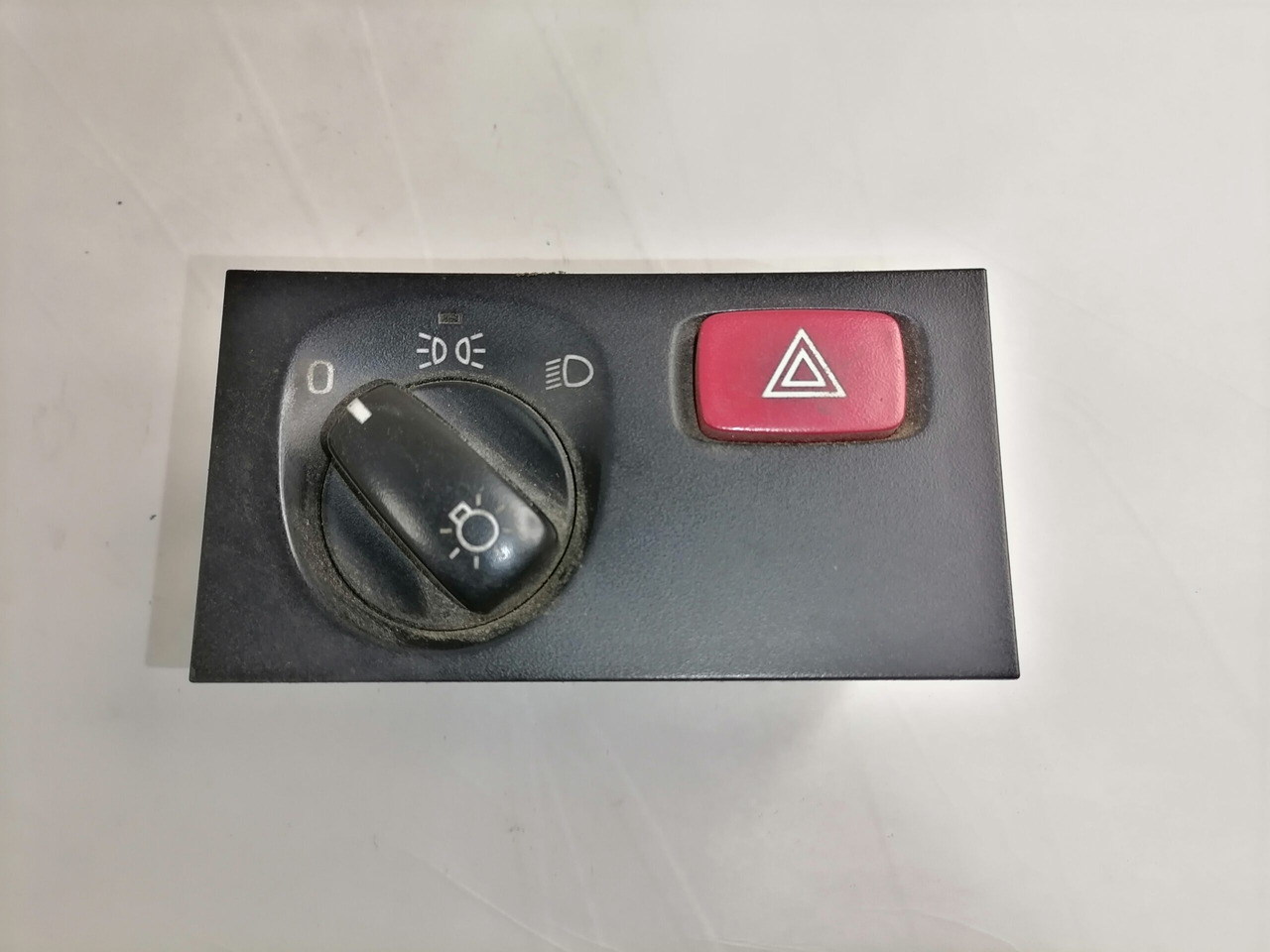 Scania Lüliti, esituled 1540673 - Cabine de Caminhão: foto 2 Scania Lüliti, esituled 1540673 - Cabine de Caminhão: foto 2