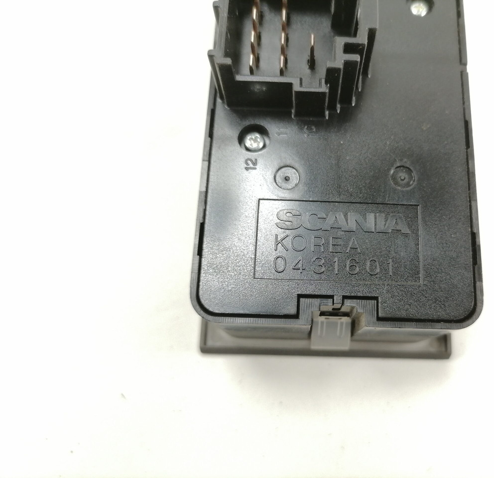 Scania Lüliti, lisatuled 1507637 - Cabine de Caminhão: foto 3 Scania Lüliti, lisatuled 1507637 - Cabine de Caminhão: foto 3