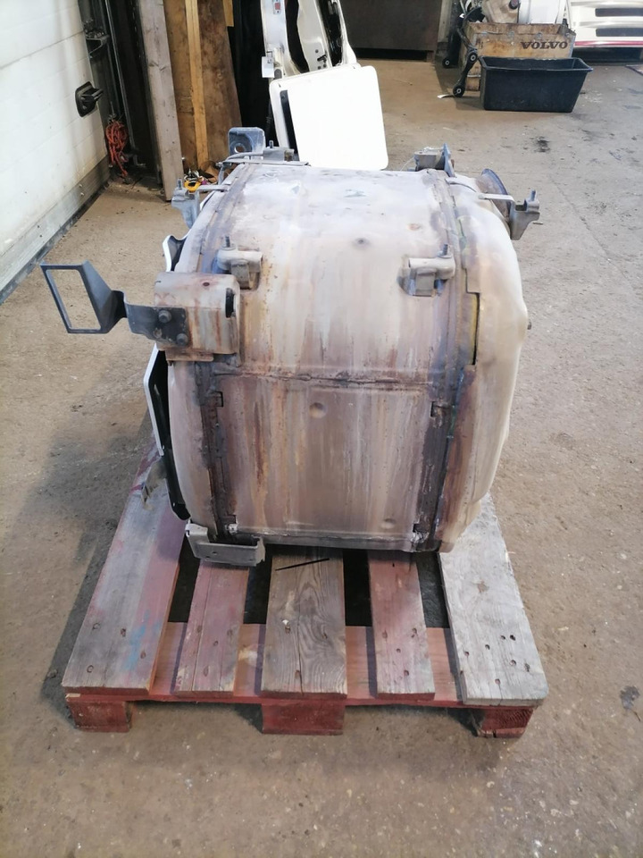 Scania Muffler 2521074 - Silenciador de Caminhão: foto 2 Scania Muffler 2521074 - Silenciador de Caminhão: foto 2