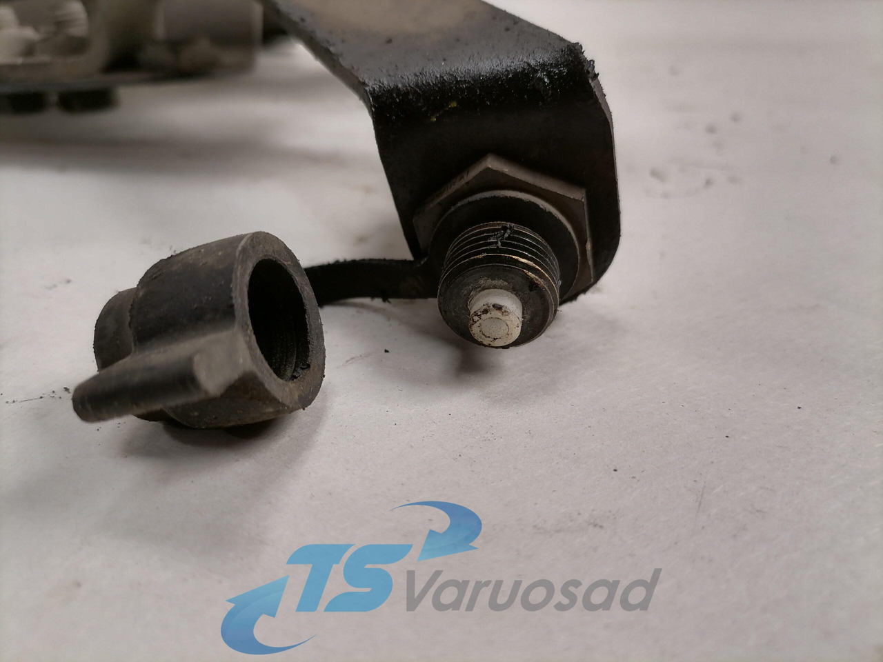 Scania Roolisüsteemi õlimahuti kandur 1446713 - Mangueira de direção de Caminhão: foto 4 Scania Roolisüsteemi õlimahuti kandur 1446713 - Mangueira de direção de Caminhão: foto 4