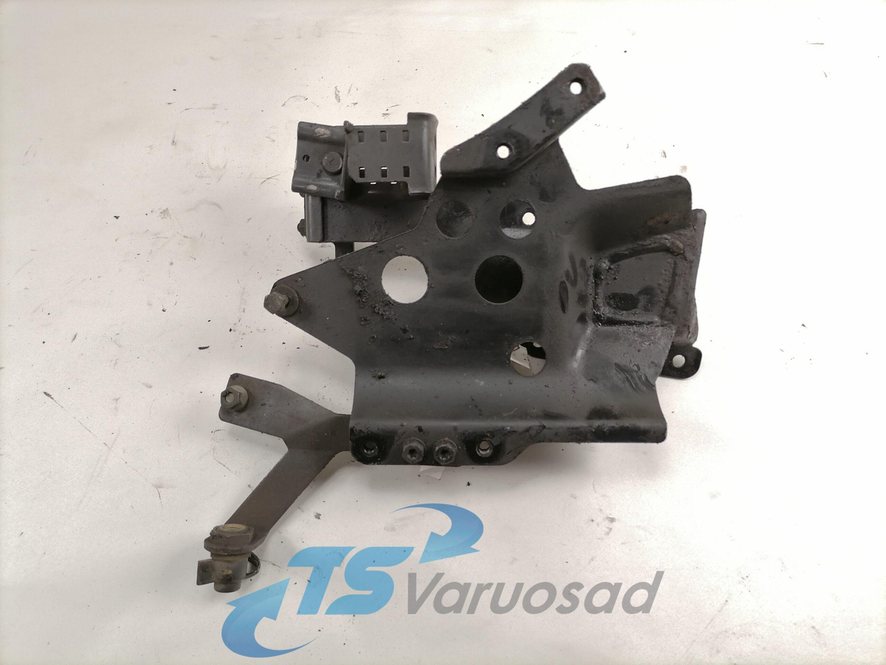 Scania Roolisüsteemi õlimahuti kandur 1792053 - Mangueira de direção de Caminhão: foto 3 Scania Roolisüsteemi õlimahuti kandur 1792053 - Mangueira de direção de Caminhão: foto 3