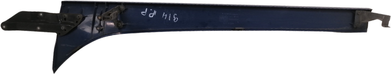 Scania Scania cab wind deflector, right side 1348520 - Aerodinâmica/ Aerofólio de Caminhão: foto 4 Scania Scania cab wind deflector, right side 1348520 - Aerodinâmica/ Aerofólio de Caminhão: foto 4