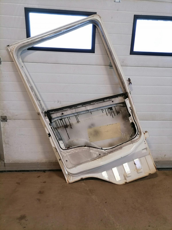 Scania Scania uks, vasak 1476534 - Porta e peças de Caminhão: foto 3 Scania Scania uks, vasak 1476534 - Porta e peças de Caminhão: foto 3