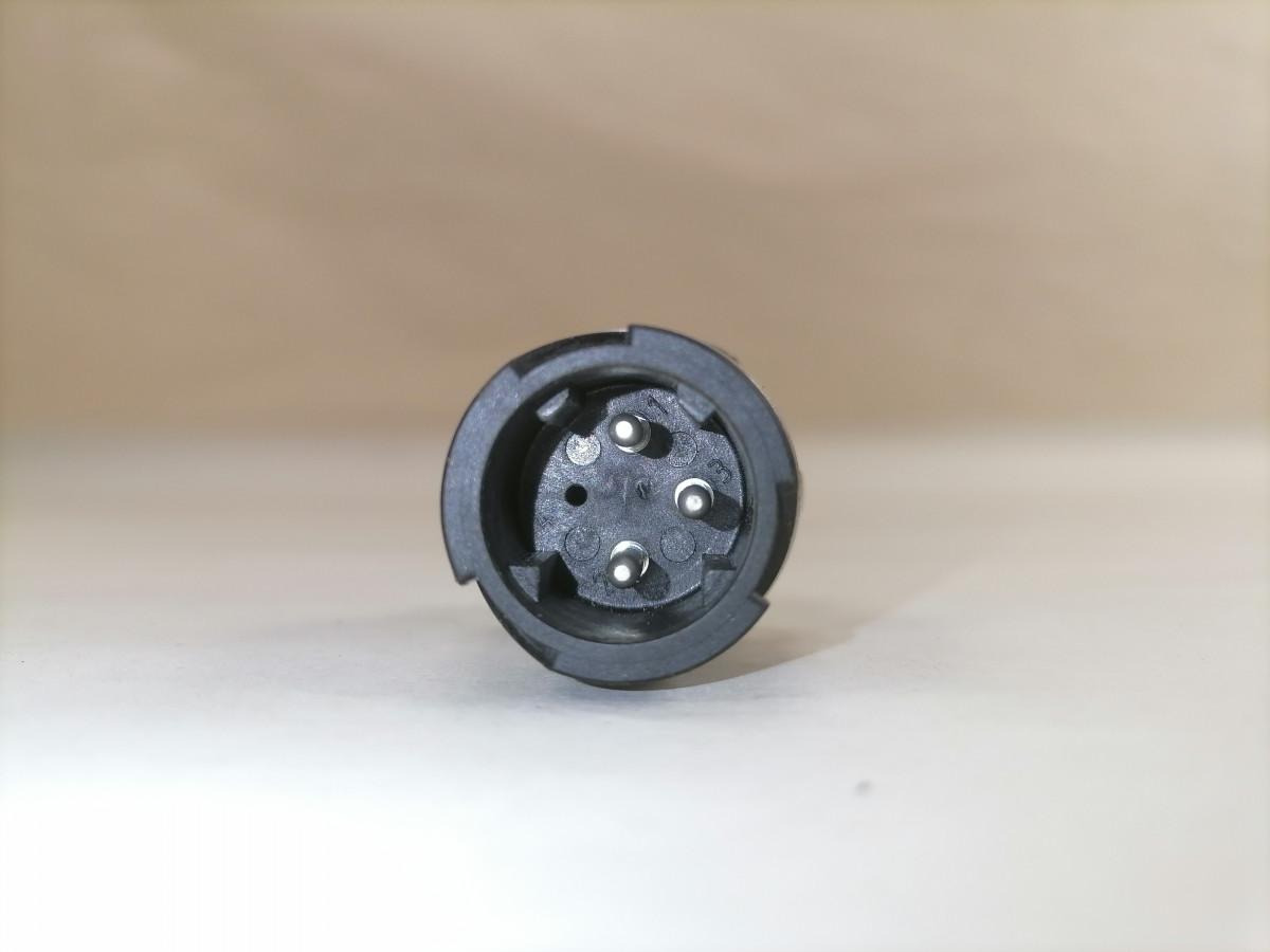 Scania Sensor, air pressure 4410441010 - Sensor de Caminhão: foto 4 Scania Sensor, air pressure 4410441010 - Sensor de Caminhão: foto 4