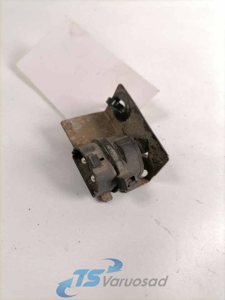 Scania Sensor, temperatur 1100799 - Sensor de Caminhão: foto 1 Scania Sensor, temperatur 1100799 - Sensor de Caminhão: foto 1