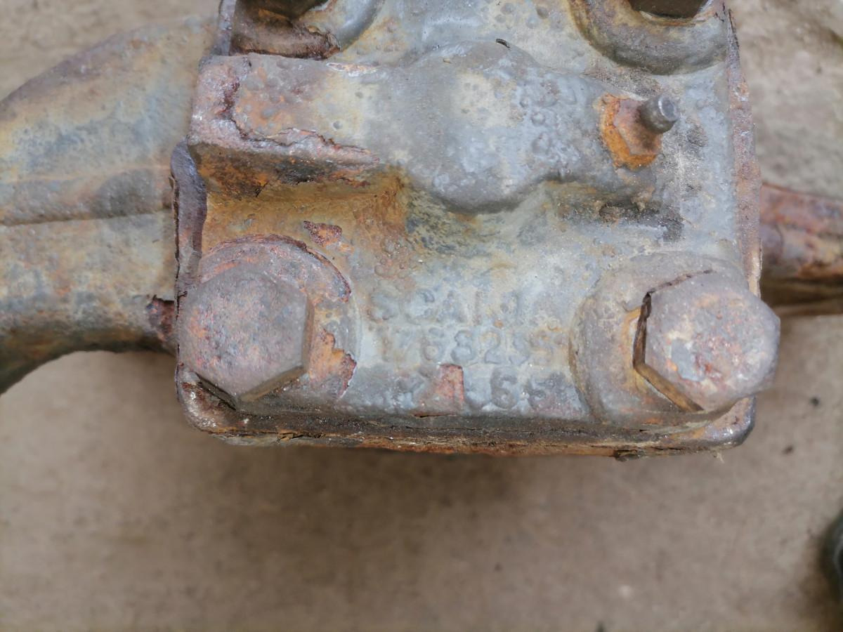 Scania Steering knuckle 1895928 - Eixo e peças de Caminhão: foto 5 Scania Steering knuckle 1895928 - Eixo e peças de Caminhão: foto 5