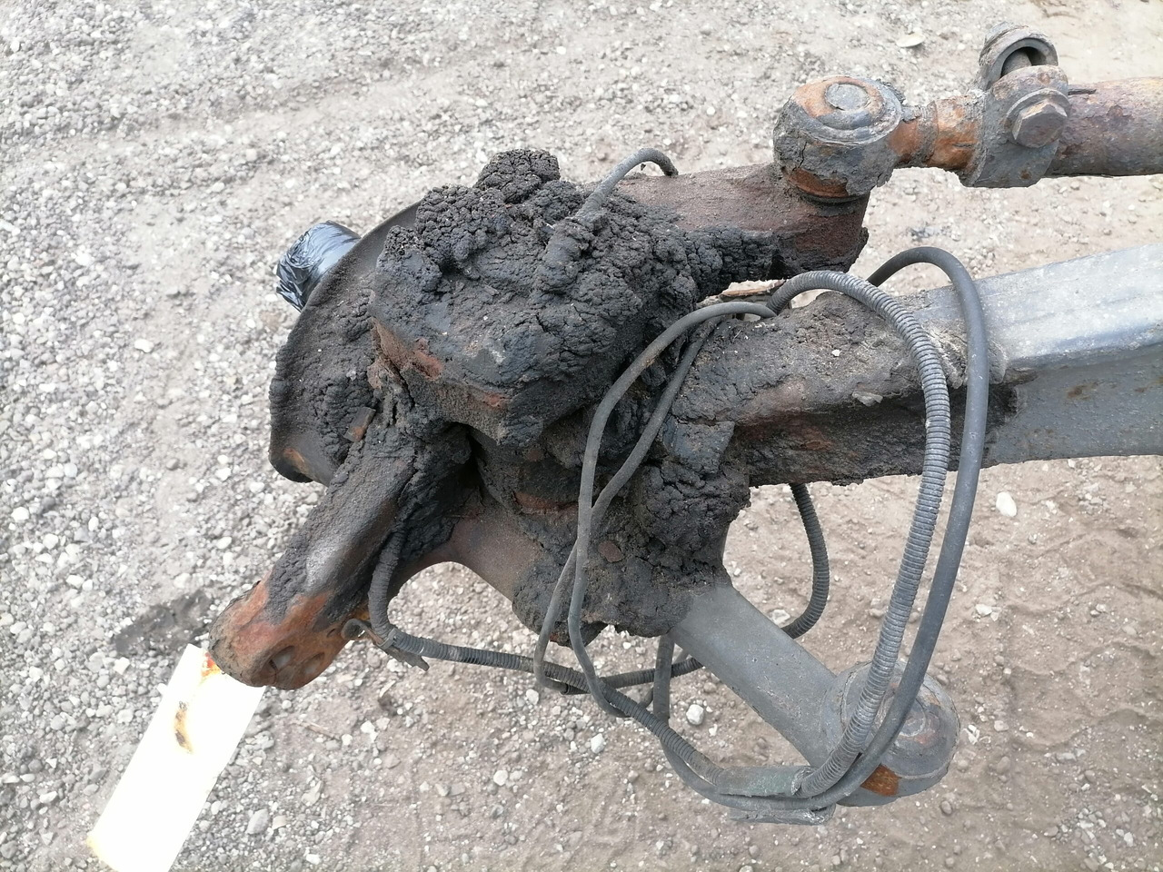 Scania Steering knuckle 1895928 - Eixo e peças de Caminhão: foto 2 Scania Steering knuckle 1895928 - Eixo e peças de Caminhão: foto 2