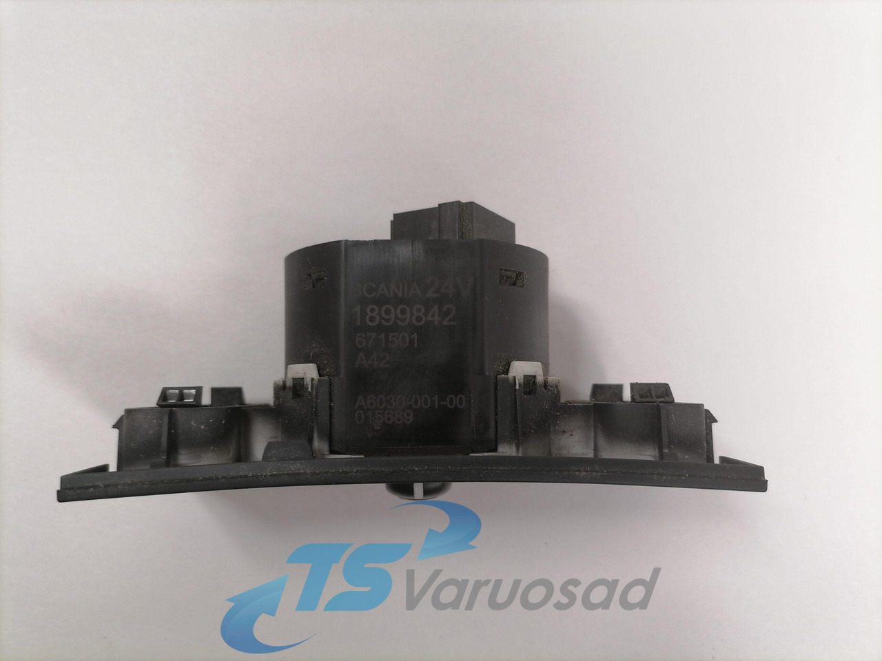 Scania Switch 1899842 - Cabine de Caminhão: foto 2 Scania Switch 1899842 - Cabine de Caminhão: foto 2