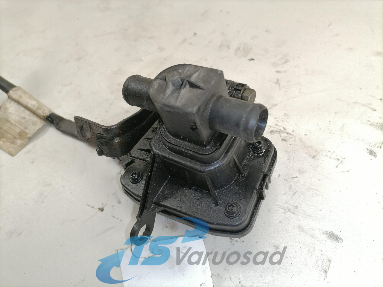 Scania Water valve 4460910300 - Aquecimento/ Ventilação de Caminhão: foto 5 Scania Water valve 4460910300 - Aquecimento/ Ventilação de Caminhão: foto 5