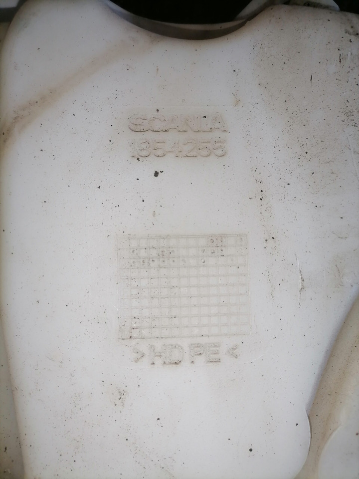 Scania Windscreen washer fluid tank 1854255 - Limpador de pára-brisa de Caminhão: foto 3 Scania Windscreen washer fluid tank 1854255 - Limpador de pára-brisa de Caminhão: foto 3