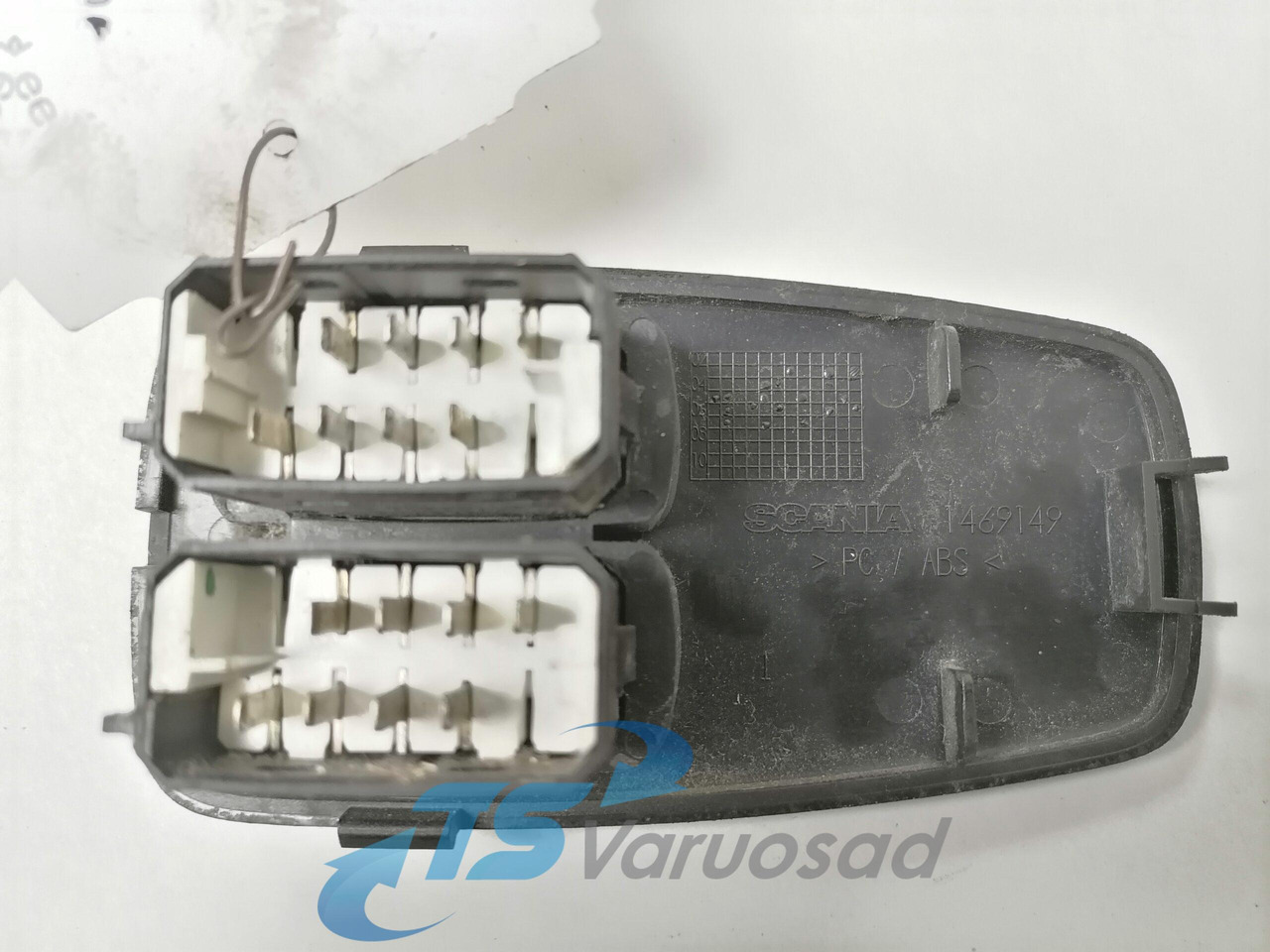 Scania switch 1469149 - Cabine de Caminhão: foto 2 Scania switch 1469149 - Cabine de Caminhão: foto 2