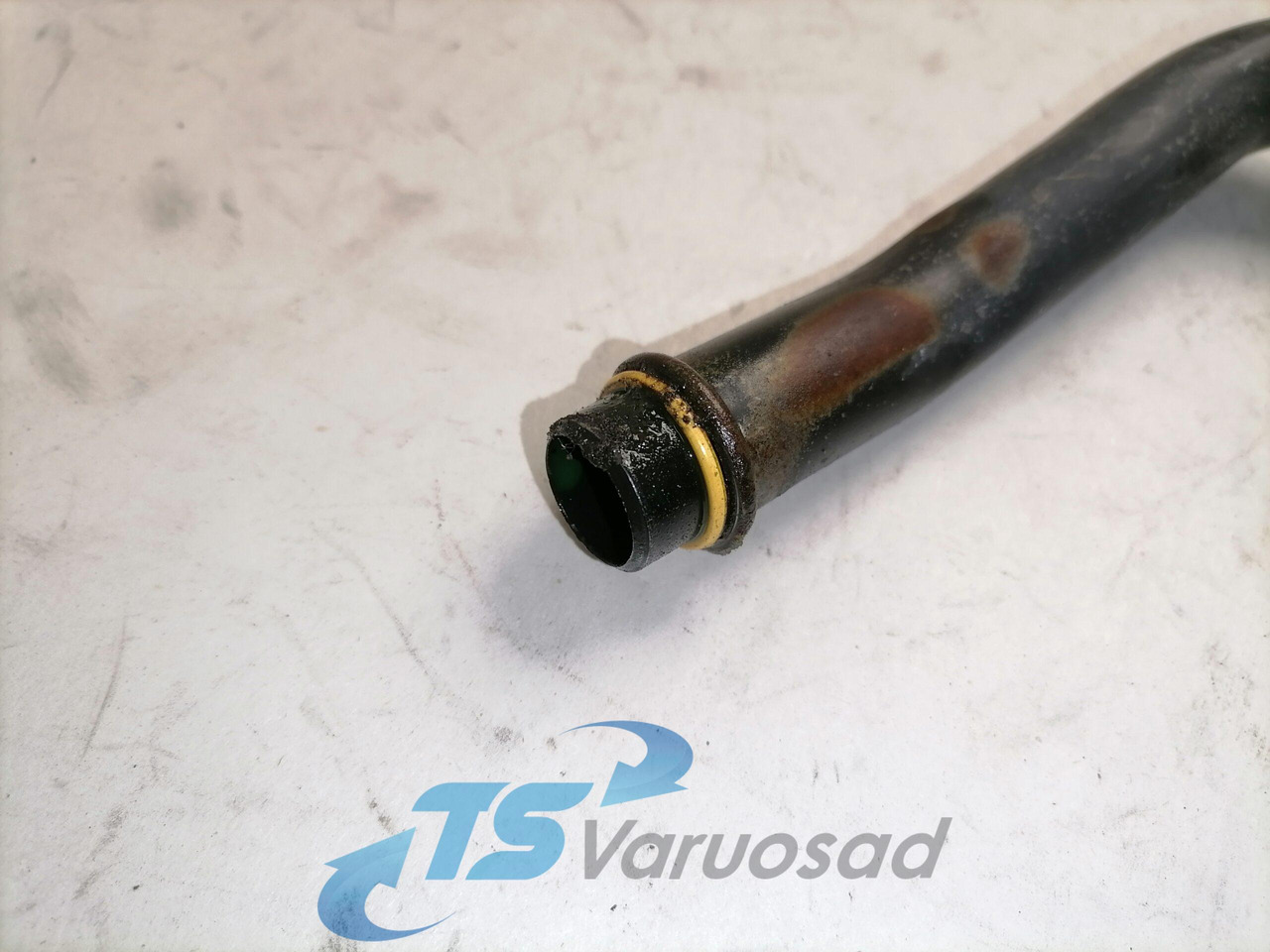 Volvo A/C pipe 20708192 - Aquecimento/ Ventilação de Caminhão: foto 5 Volvo A/C pipe 20708192 - Aquecimento/ Ventilação de Caminhão: foto 5