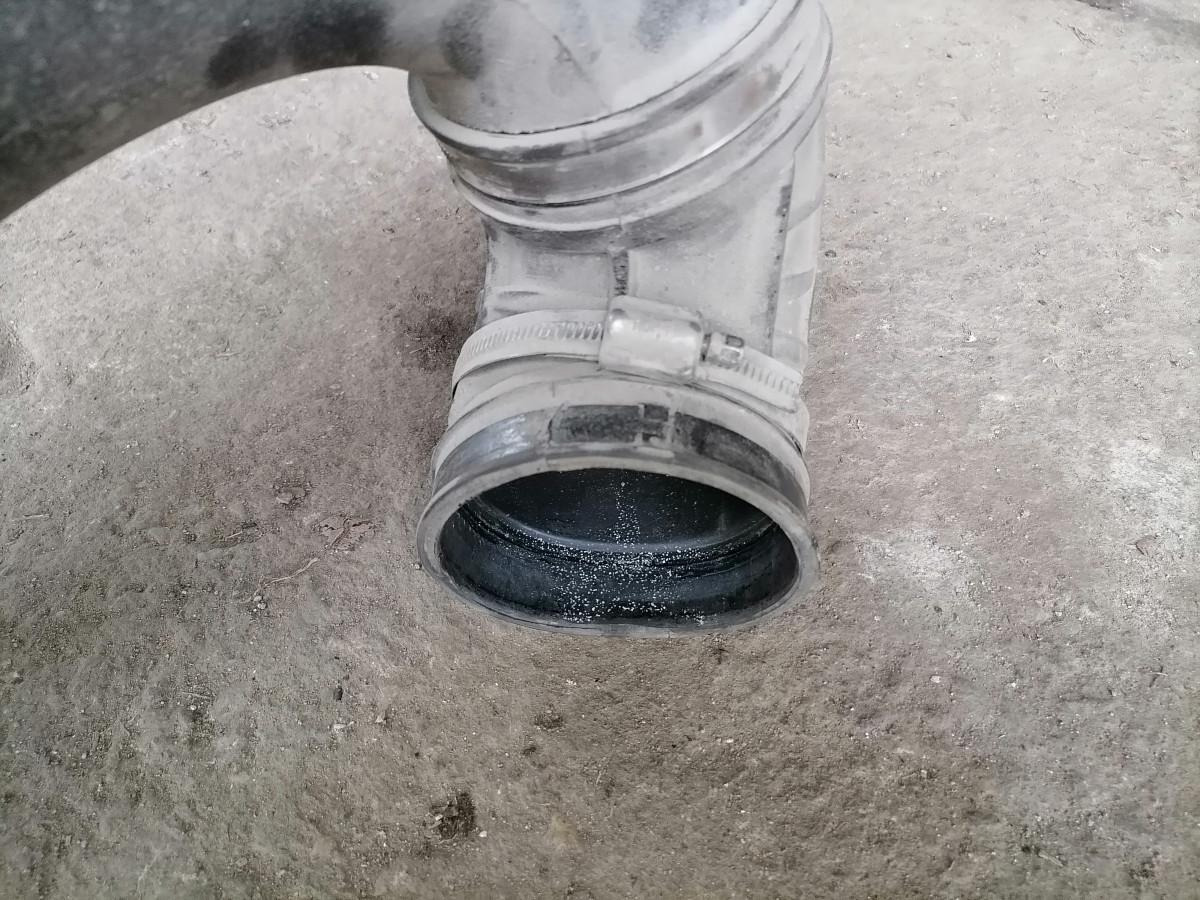 Volvo Air intake 22081156 - Sistema de admissão de ar de Caminhão: foto 4 Volvo Air intake 22081156 - Sistema de admissão de ar de Caminhão: foto 4