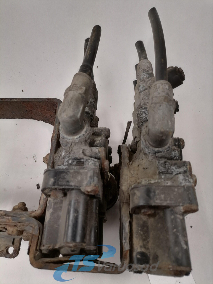 Volvo Air suspension control valve, ECAS 20514449 - Válvula de freio de Caminhão: foto 3 Volvo Air suspension control valve, ECAS 20514449 - Válvula de freio de Caminhão: foto 3
