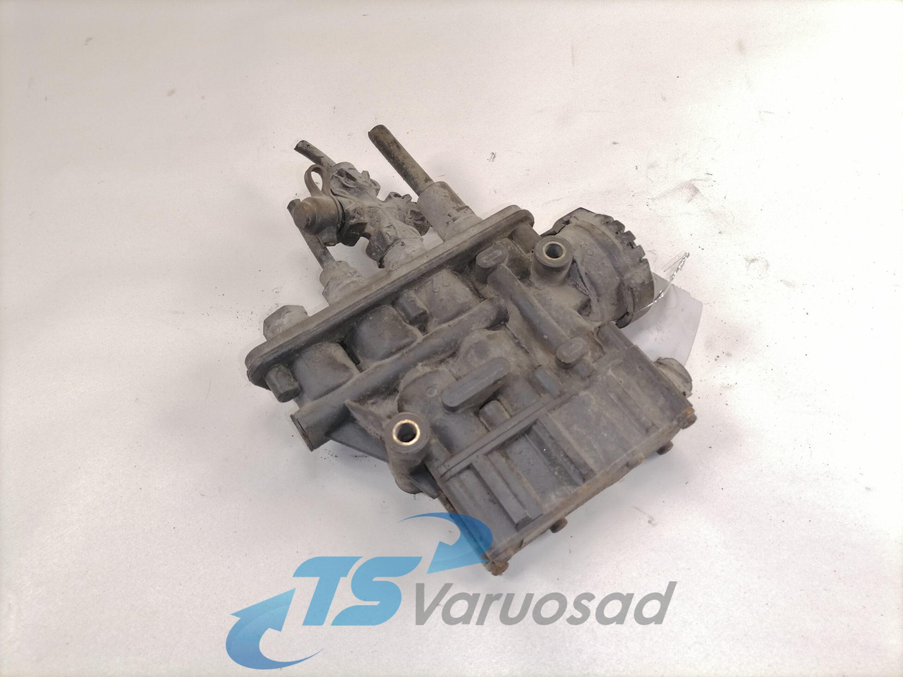 Volvo Air suspension control valve, ECAS 21083657 - Válvula de freio de Caminhão: foto 1 Volvo Air suspension control valve, ECAS 21083657 - Válvula de freio de Caminhão: foto 1