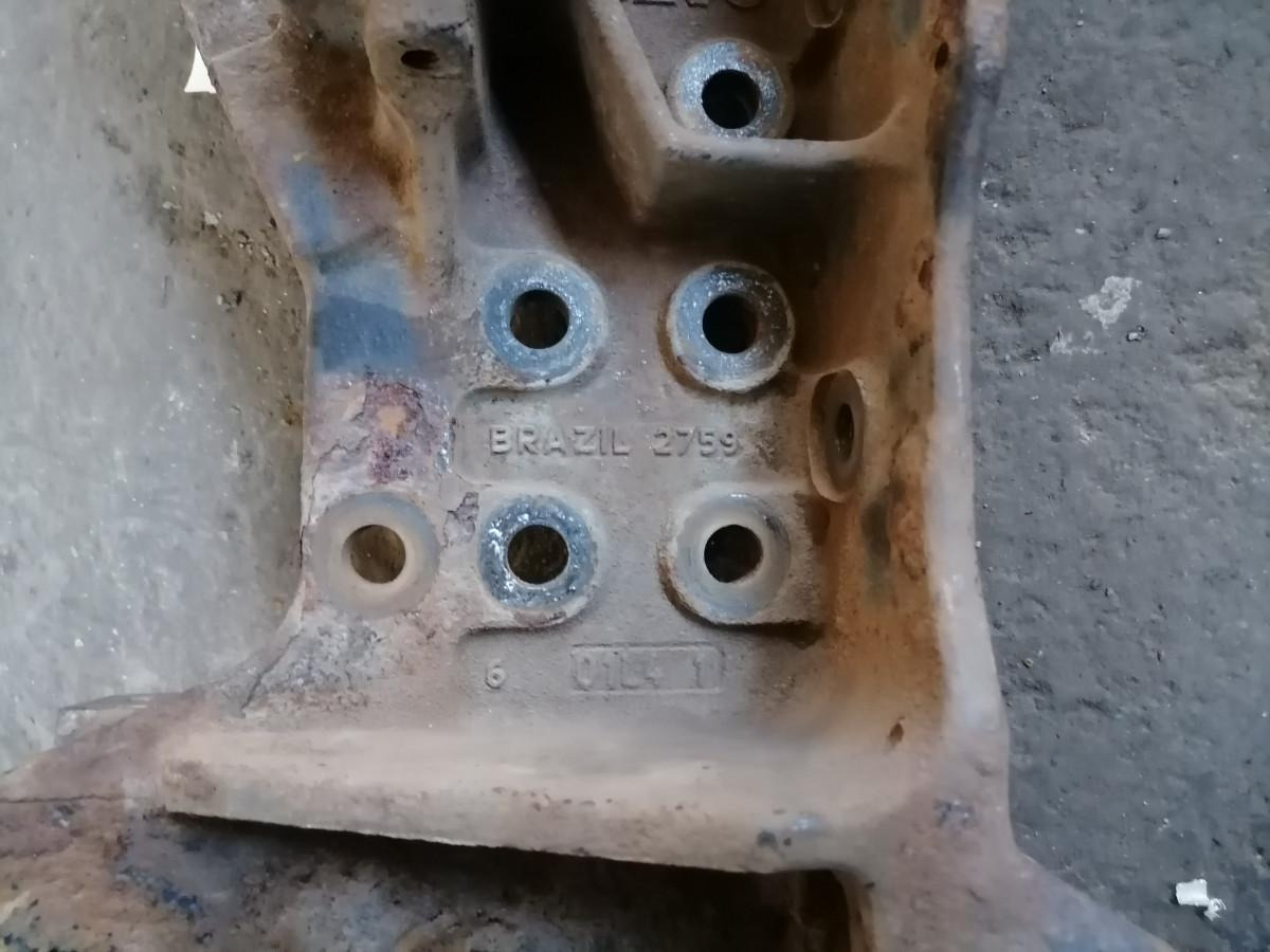 Volvo Bracket 20428257 - Estrutura/ Châssis de Caminhão: foto 4 Volvo Bracket 20428257 - Estrutura/ Châssis de Caminhão: foto 4