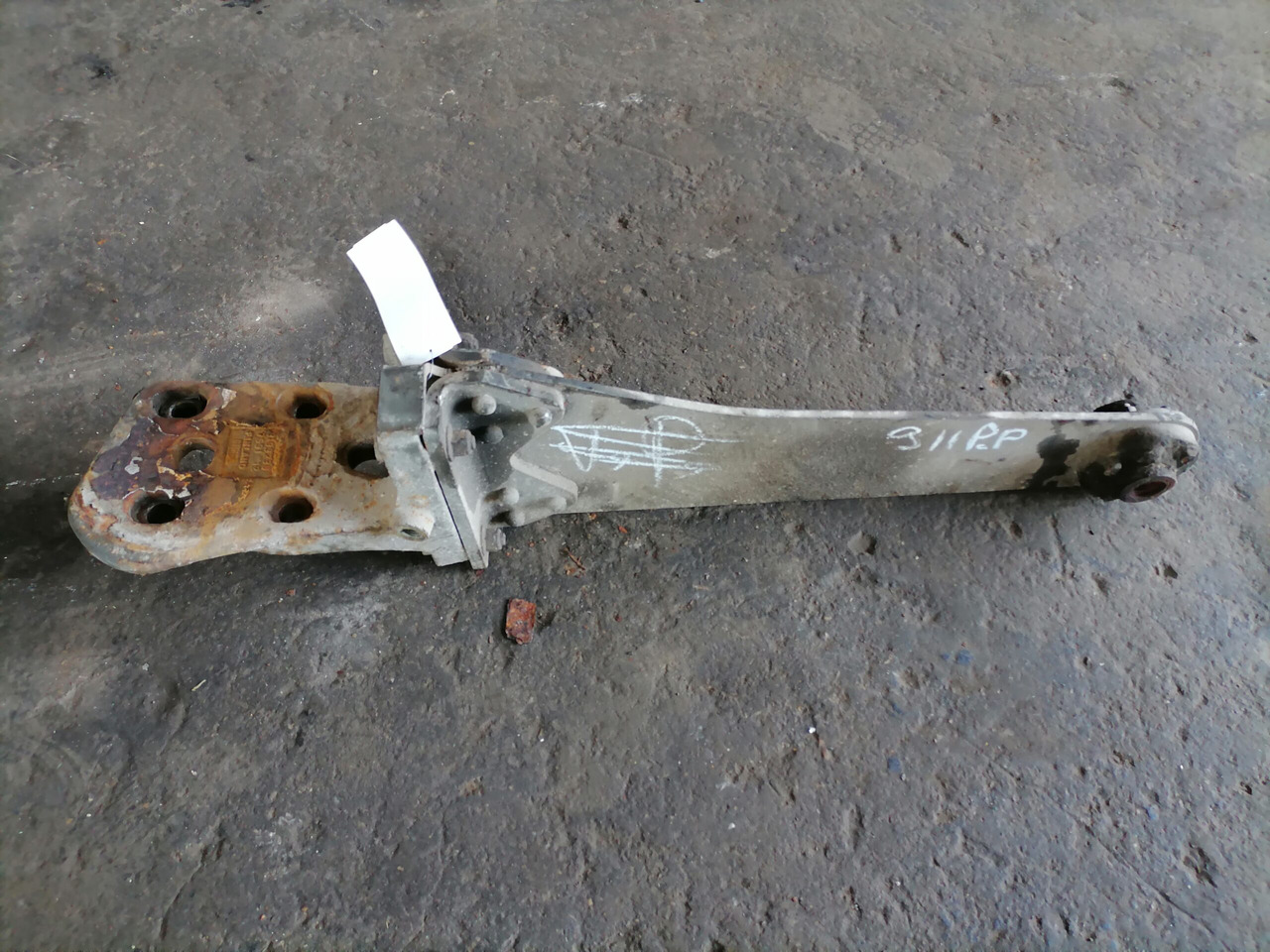 Volvo Bracket 3199238 - Suspensão de Caminhão: foto 3 Volvo Bracket 3199238 - Suspensão de Caminhão: foto 3