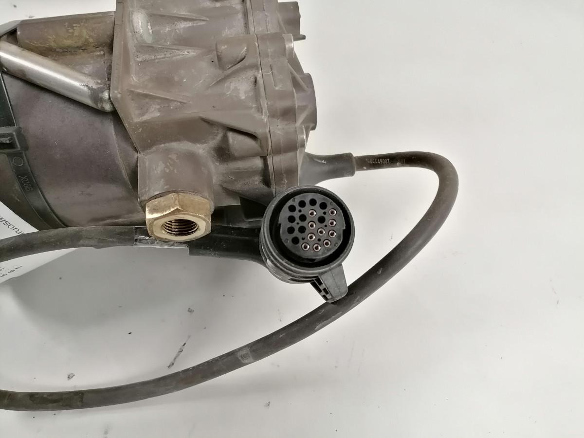 Volvo Clutch control K107167X50 - Embreagem e peças de Caminhão: foto 5 Volvo Clutch control K107167X50 - Embreagem e peças de Caminhão: foto 5