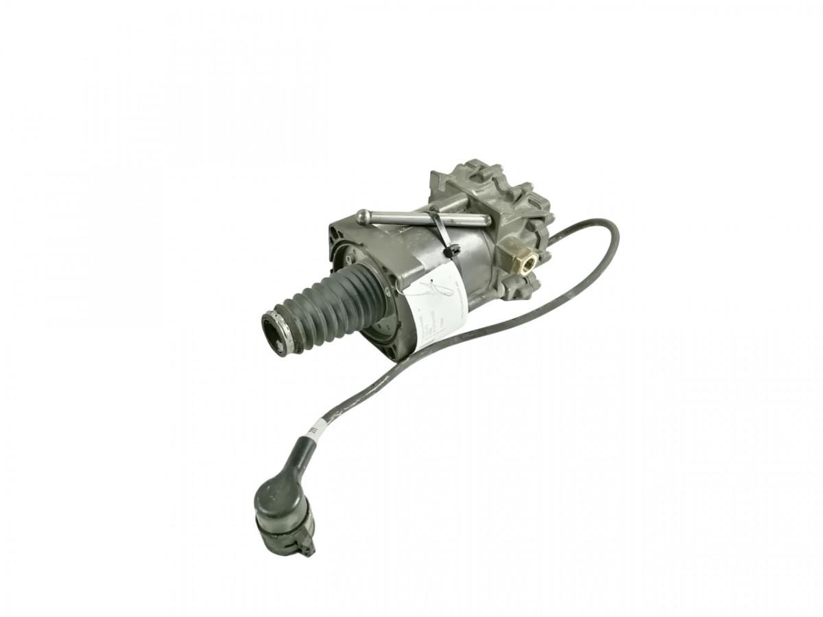 Volvo Clutch control K107167X50 - Embreagem e peças de Caminhão: foto 1 Volvo Clutch control K107167X50 - Embreagem e peças de Caminhão: foto 1