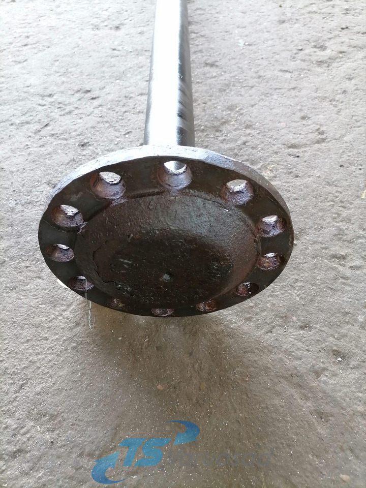 Volvo Drive shaft 20836838 - Eixo cardan de Caminhão: foto 2 Volvo Drive shaft 20836838 - Eixo cardan de Caminhão: foto 2