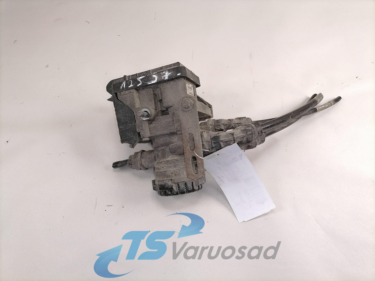 Volvo EBS brake valve 22225550 - Válvula de freio de Caminhão: foto 1 Volvo EBS brake valve 22225550 - Válvula de freio de Caminhão: foto 1