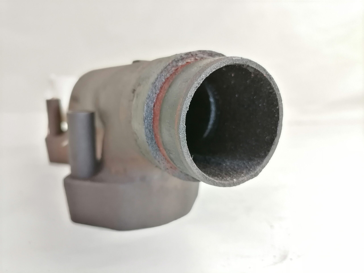 Volvo Exhaust mainfold 20910779 - Colector de escape de Caminhão: foto 3 Volvo Exhaust mainfold 20910779 - Colector de escape de Caminhão: foto 3