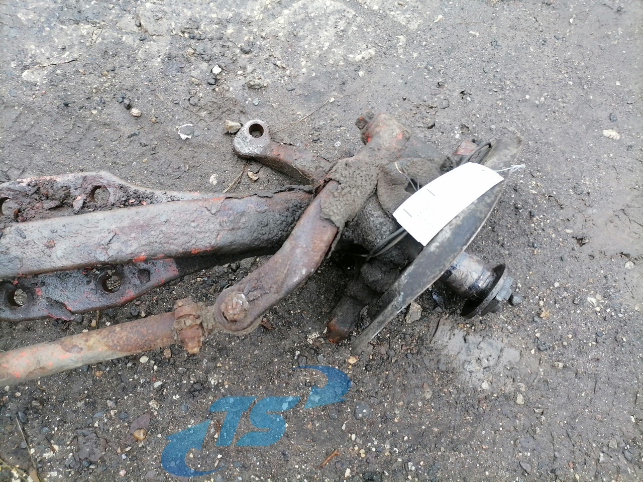 Volvo First axel housing 20399065 - Eixo dianteiro de Caminhão: foto 5 Volvo First axel housing 20399065 - Eixo dianteiro de Caminhão: foto 5