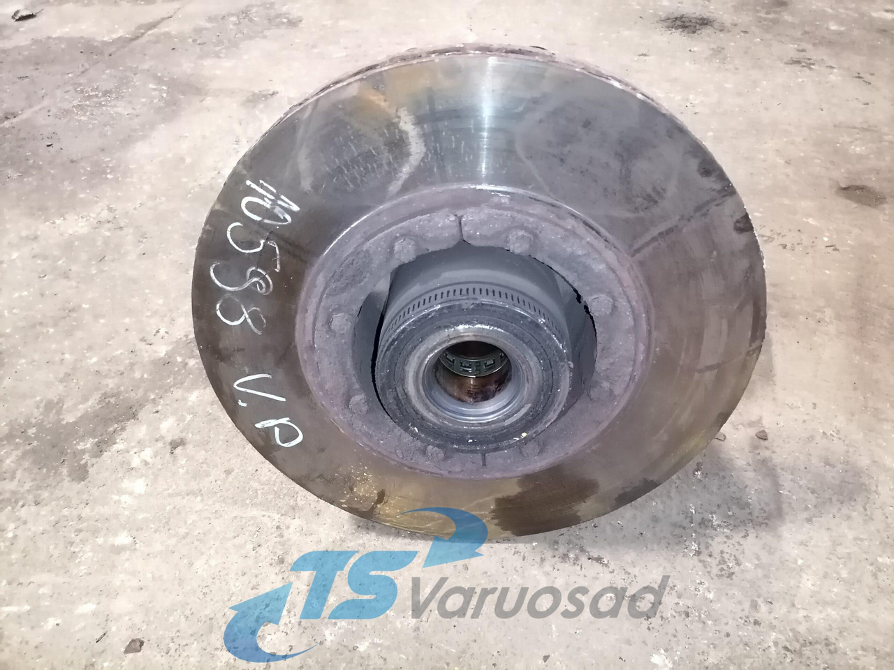 Volvo First wheel hub 1026853 - Cubo de roda de Caminhão: foto 2 Volvo First wheel hub 1026853 - Cubo de roda de Caminhão: foto 2