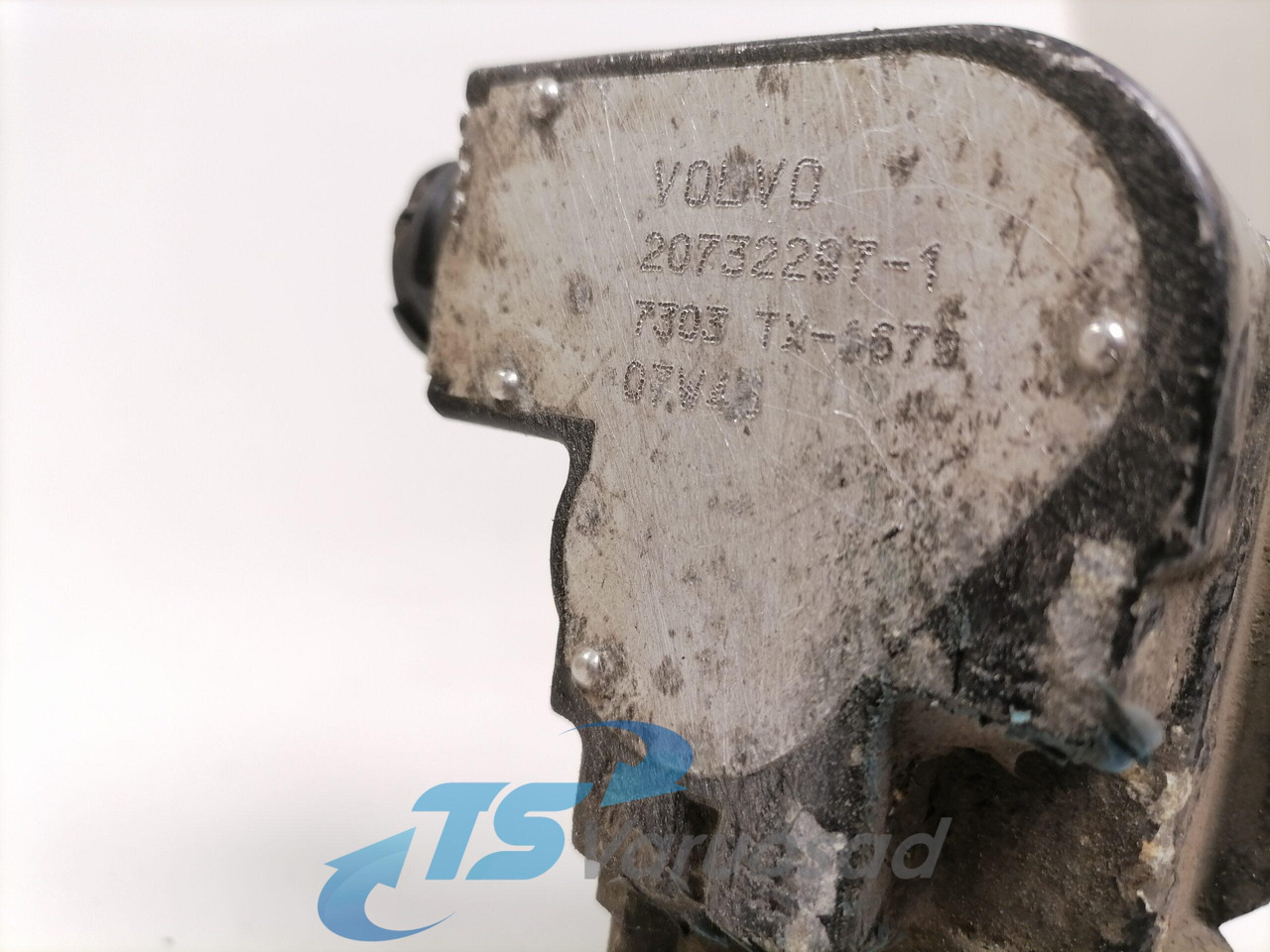 Volvo Fuel pick up 20732297 - Fornecimento de combustível de Caminhão: foto 2 Volvo Fuel pick up 20732297 - Fornecimento de combustível de Caminhão: foto 2