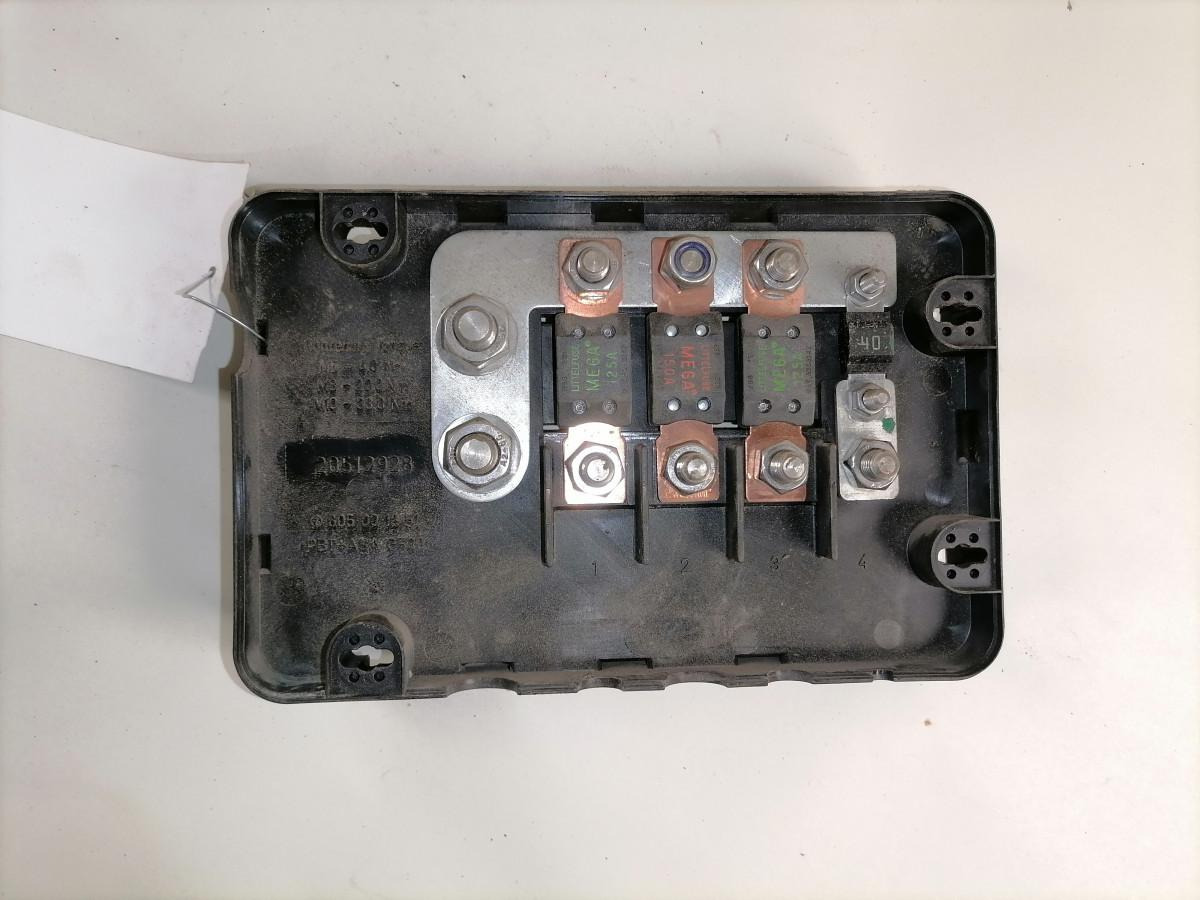 Volvo Fuse box 20512928 - Fusível de Caminhão: foto 3 Volvo Fuse box 20512928 - Fusível de Caminhão: foto 3