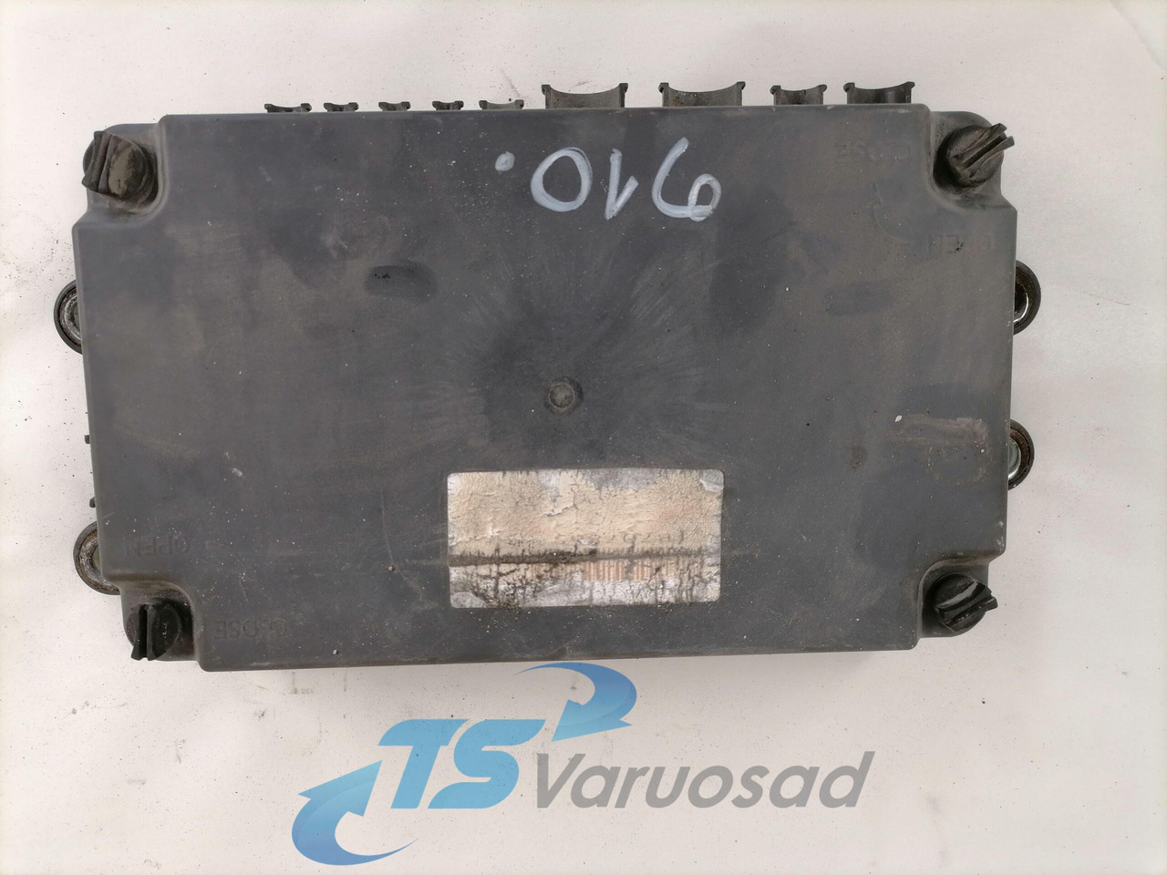 Volvo Fuse box 21717590 - Fusível de Caminhão: foto 1 Volvo Fuse box 21717590 - Fusível de Caminhão: foto 1