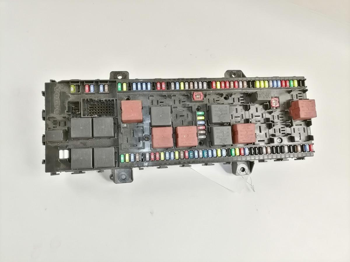 Volvo Fuse box 21939408 - Fusível de Caminhão: foto 2 Volvo Fuse box 21939408 - Fusível de Caminhão: foto 2