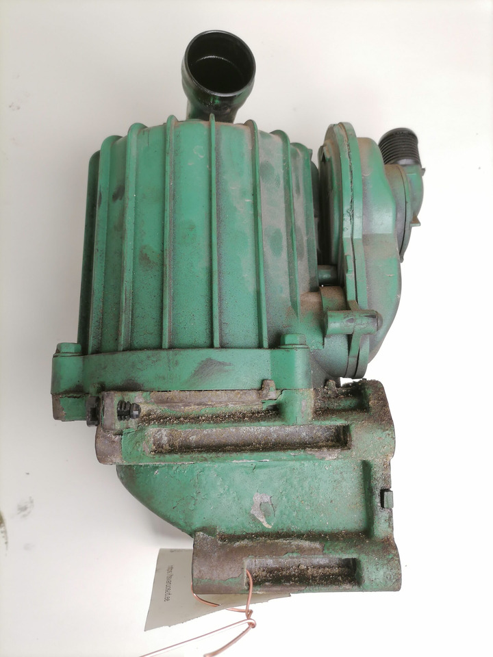 Volvo Karterituulutuse õliaurude separaator 21373007 - Cárter de Caminhão: foto 4 Volvo Karterituulutuse õliaurude separaator 21373007 - Cárter de Caminhão: foto 4