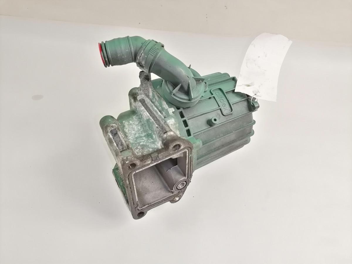 Volvo Karterituulutuse õliaurude separaator 21373547 - Cárter de Caminhão: foto 2 Volvo Karterituulutuse õliaurude separaator 21373547 - Cárter de Caminhão: foto 2