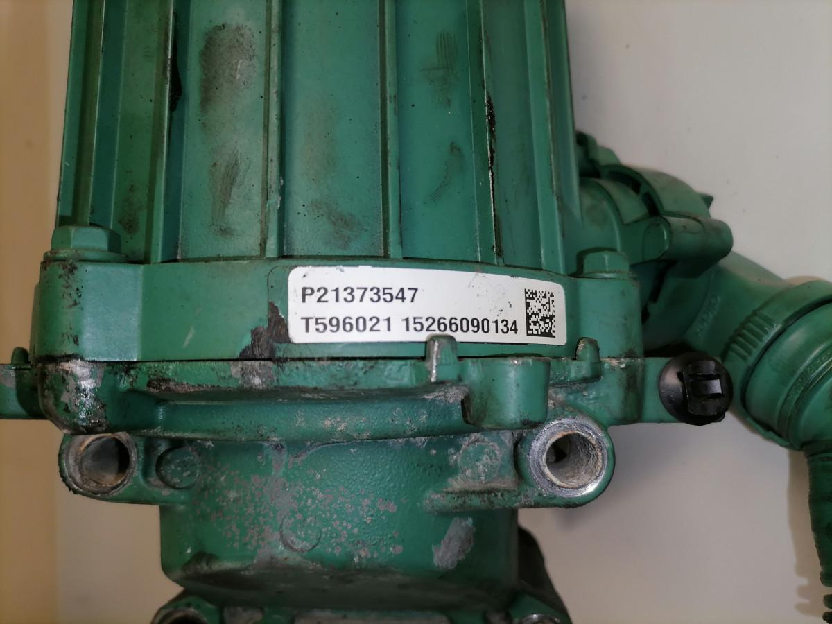 Volvo Karterituulutuse õliaurude separaator 21373547 - Cárter de Caminhão: foto 4 Volvo Karterituulutuse õliaurude separaator 21373547 - Cárter de Caminhão: foto 4