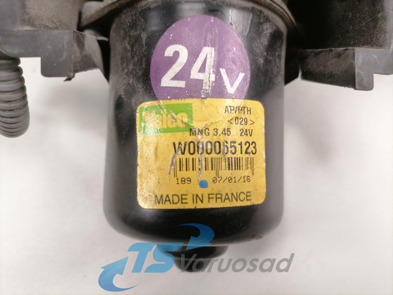 Volvo Kojamehe mootor W000065123 - Limpador de pára-brisa de Caminhão: foto 4 Volvo Kojamehe mootor W000065123 - Limpador de pára-brisa de Caminhão: foto 4