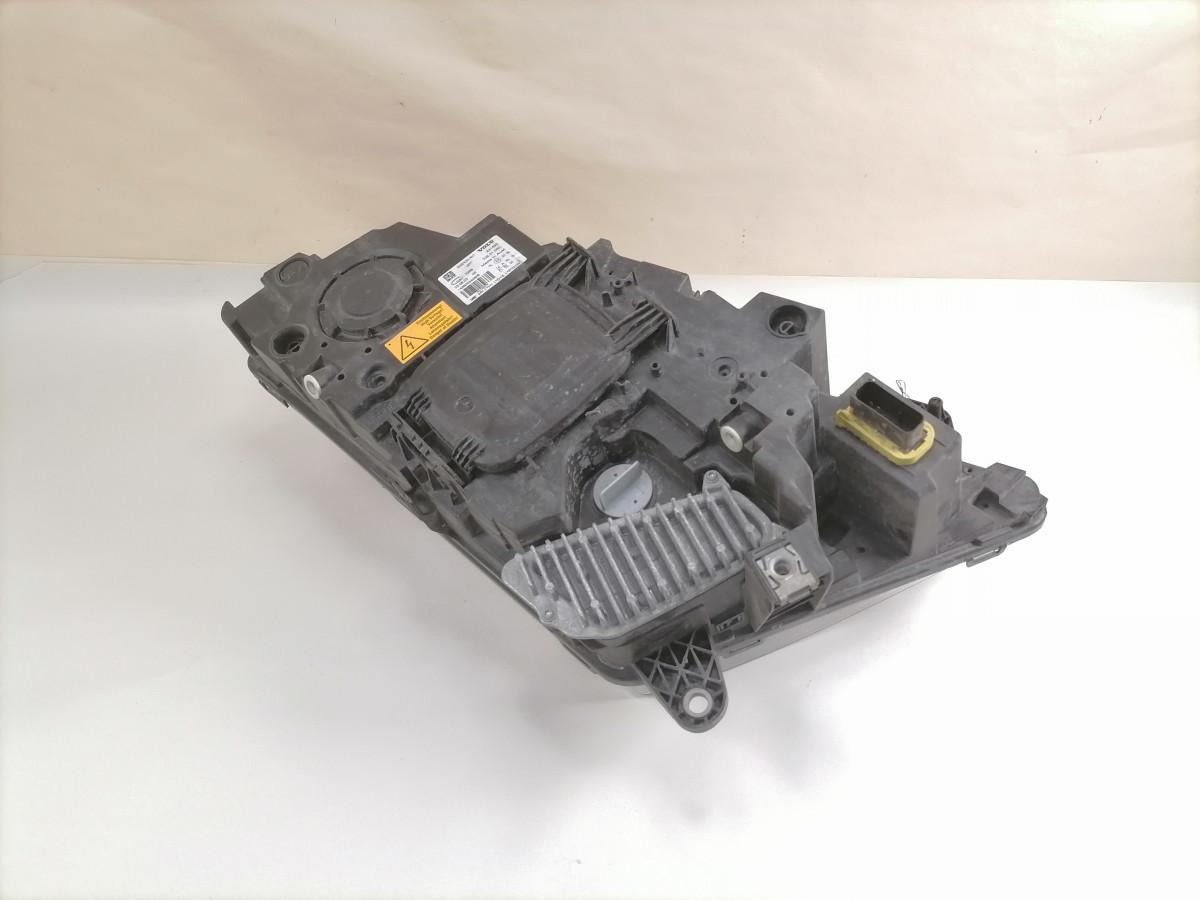 Volvo Light 22239247 - Iluminação de Caminhão: foto 3 Volvo Light 22239247 - Iluminação de Caminhão: foto 3