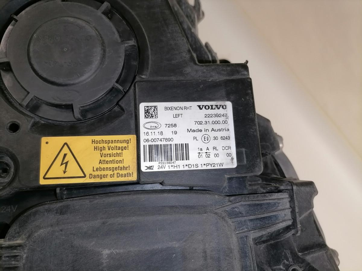 Volvo Light 22239247 - Iluminação de Caminhão: foto 5 Volvo Light 22239247 - Iluminação de Caminhão: foto 5