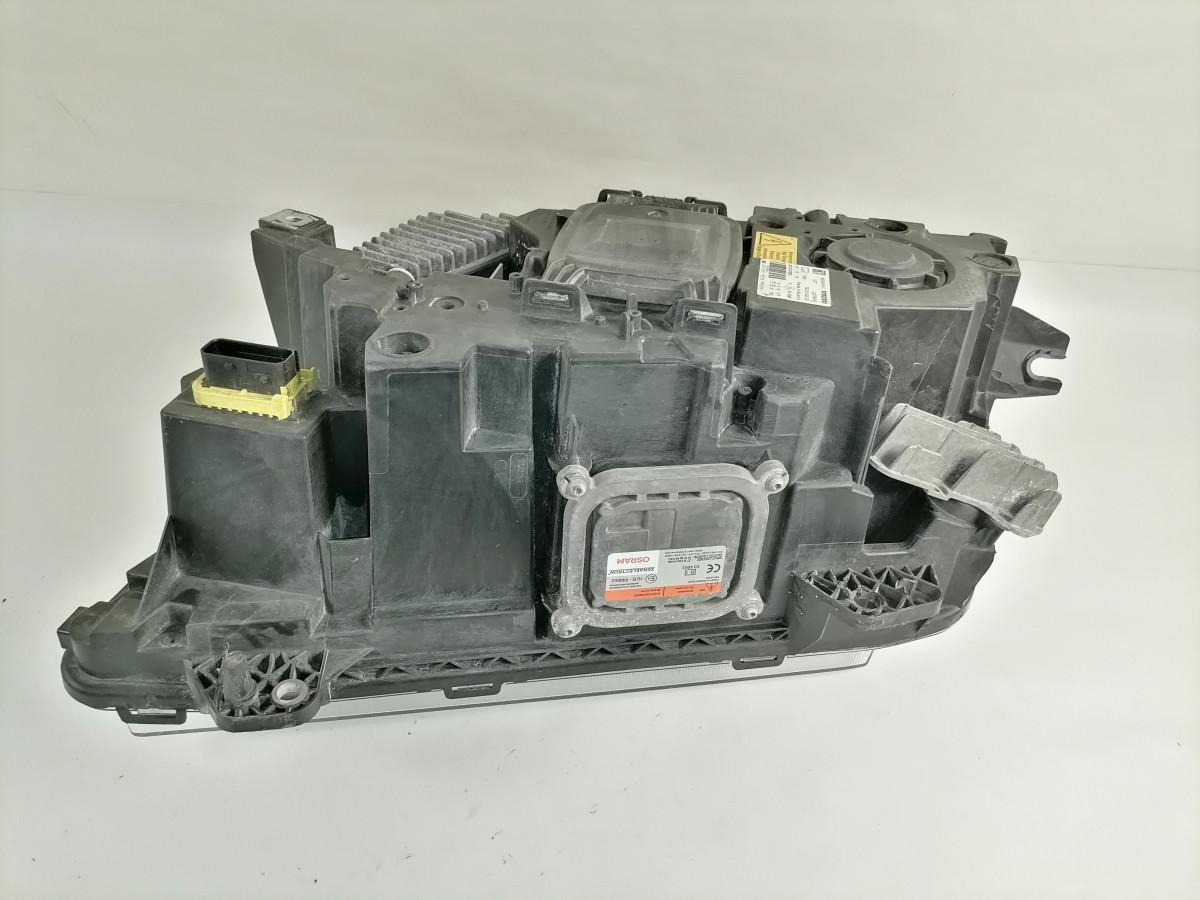 Volvo Light 22239247 - Iluminação de Caminhão: foto 4 Volvo Light 22239247 - Iluminação de Caminhão: foto 4