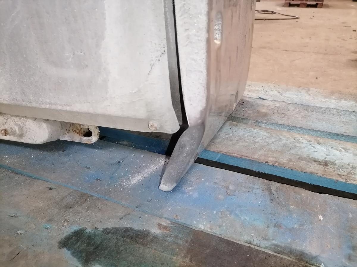 Volvo Muffler 20894953 - Silenciador de Caminhão: foto 4 Volvo Muffler 20894953 - Silenciador de Caminhão: foto 4