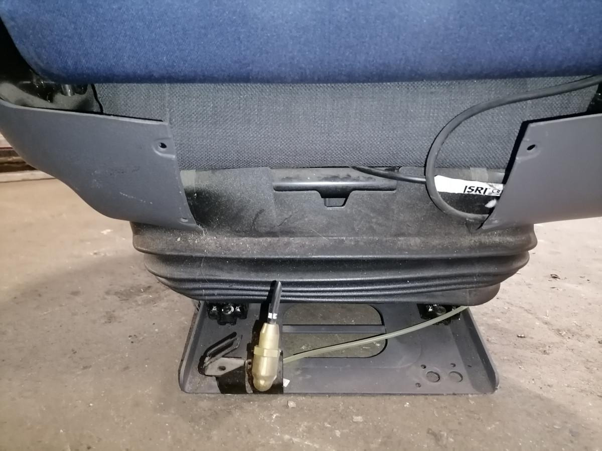 Volvo Passenger seat 20591486 - Banco de Caminhão: foto 3 Volvo Passenger seat 20591486 - Banco de Caminhão: foto 3