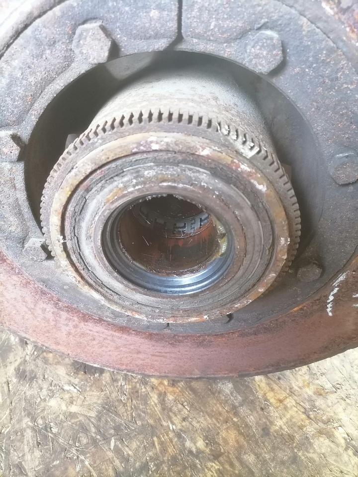 Volvo Rattarumm 21022433 - Cubo de roda de Caminhão: foto 3 Volvo Rattarumm 21022433 - Cubo de roda de Caminhão: foto 3