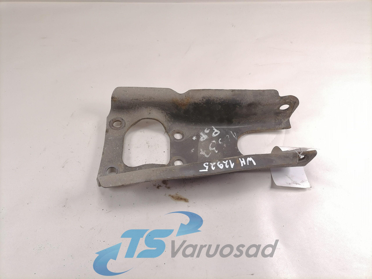Volvo Shock absorber mounting 21507833 - Suspensão de Caminhão: foto 1 Volvo Shock absorber mounting 21507833 - Suspensão de Caminhão: foto 1
